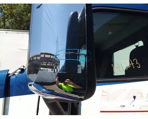 PETERBILT 579 MIRROR ASSEMBLY CABDOOR