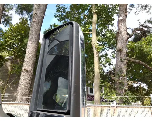 PETERBILT 579 MIRROR ASSEMBLY CABDOOR