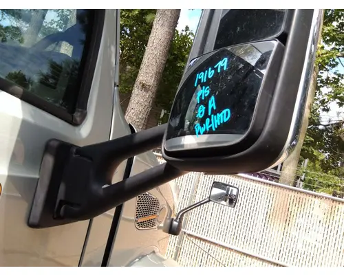 PETERBILT 579 MIRROR ASSEMBLY CABDOOR