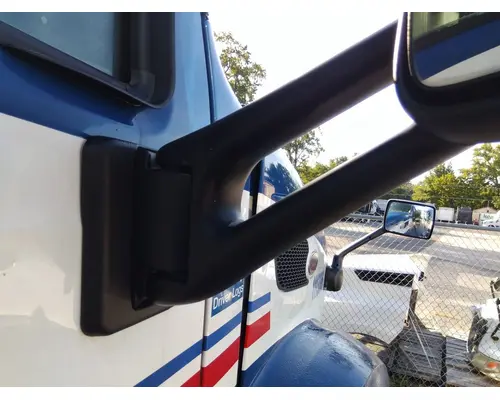 PETERBILT 579 MIRROR ASSEMBLY CABDOOR