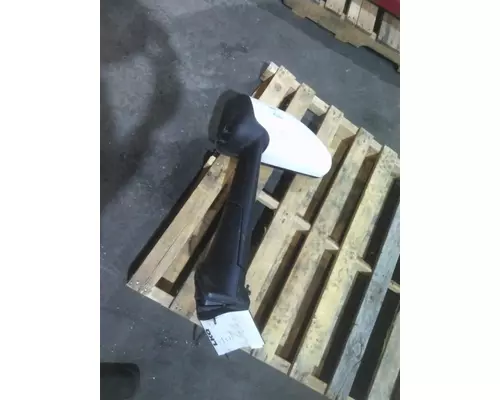 PETERBILT 579 MIRROR ASSEMBLY CABDOOR