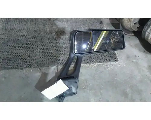 PETERBILT 579 MIRROR ASSEMBLY CABDOOR