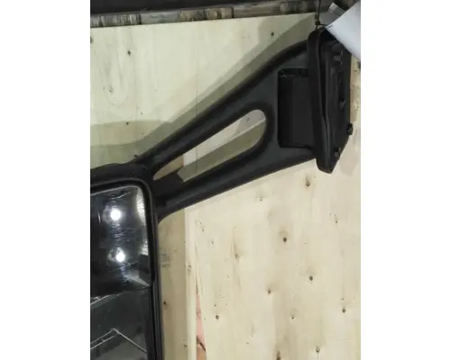 PETERBILT 579 MIRROR ASSEMBLY CABDOOR
