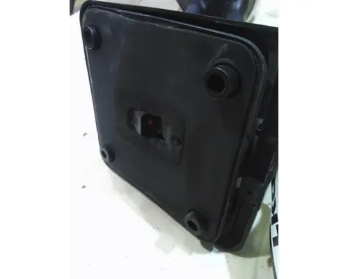 PETERBILT 579 MIRROR ASSEMBLY CABDOOR