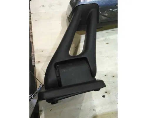 PETERBILT 579 MIRROR ASSEMBLY CABDOOR