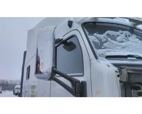 PETERBILT 579 MIRROR ASSEMBLY CABDOOR