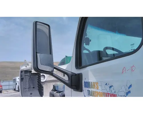 PETERBILT 579 MIRROR ASSEMBLY CABDOOR