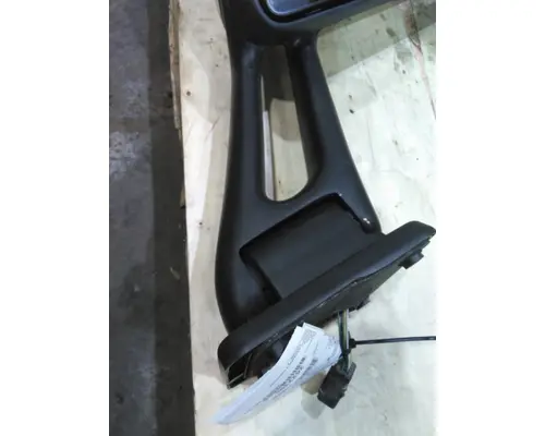 PETERBILT 579 MIRROR ASSEMBLY CABDOOR