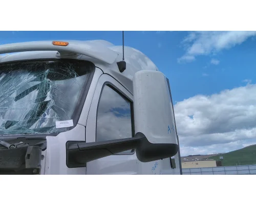 PETERBILT 579 MIRROR ASSEMBLY CAB/DOOR
