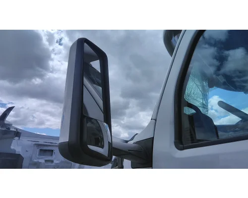 PETERBILT 579 MIRROR ASSEMBLY CABDOOR