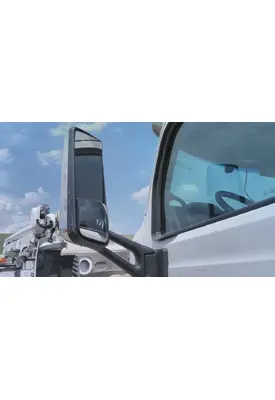 PETERBILT 579 MIRROR ASSEMBLY CAB/DOOR