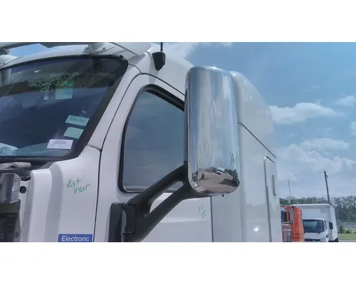 PETERBILT 579 MIRROR ASSEMBLY CABDOOR