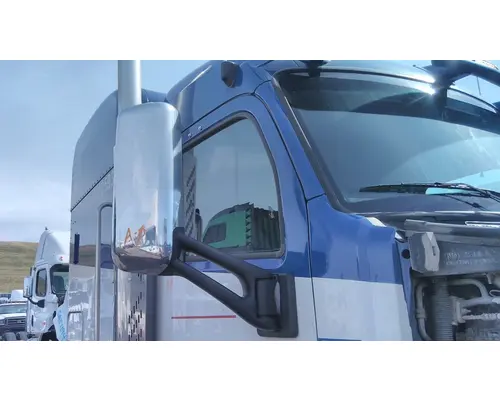PETERBILT 579 MIRROR ASSEMBLY CABDOOR