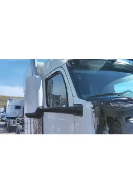 PETERBILT 579 MIRROR ASSEMBLY CAB/DOOR