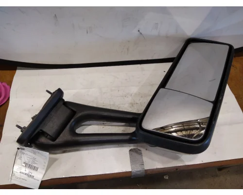 PETERBILT 579 MIRROR ASSEMBLY CABDOOR