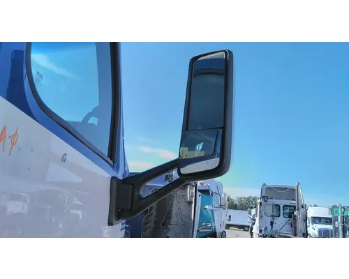 PETERBILT 579 MIRROR ASSEMBLY CABDOOR