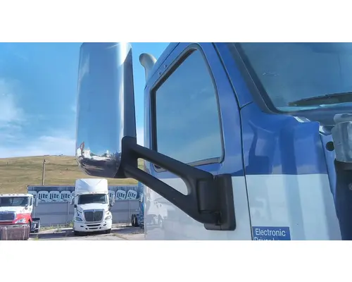 PETERBILT 579 MIRROR ASSEMBLY CABDOOR
