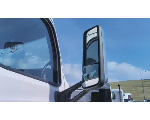 PETERBILT 579 MIRROR ASSEMBLY CABDOOR