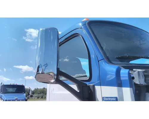 PETERBILT 579 MIRROR ASSEMBLY CABDOOR