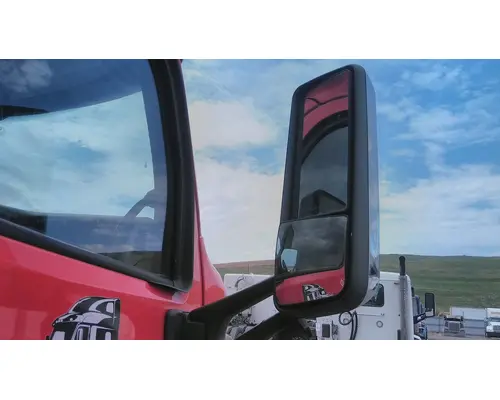 PETERBILT 579 MIRROR ASSEMBLY CABDOOR