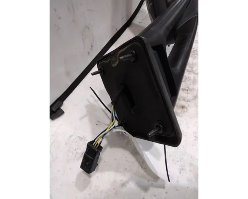 PETERBILT 579 MIRROR ASSEMBLY CABDOOR