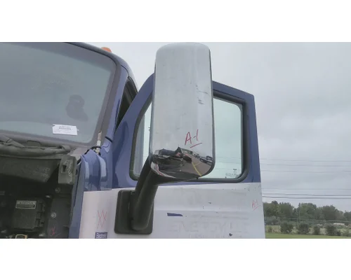PETERBILT 579 MIRROR ASSEMBLY CABDOOR