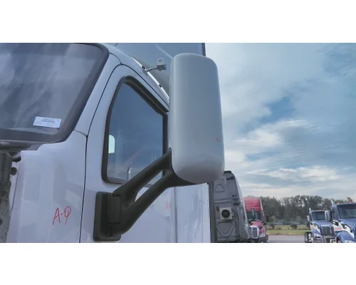 PETERBILT 579 MIRROR ASSEMBLY CAB/DOOR
