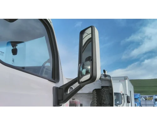 PETERBILT 579 MIRROR ASSEMBLY CABDOOR