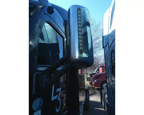 PETERBILT 579 MIRROR ASSEMBLY CABDOOR