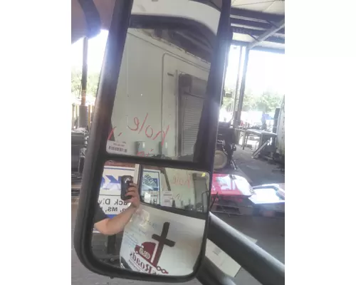 PETERBILT 579 MIRROR ASSEMBLY CABDOOR