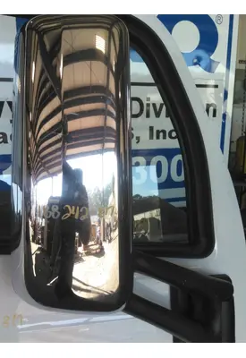 PETERBILT 579 MIRROR ASSEMBLY CAB/DOOR