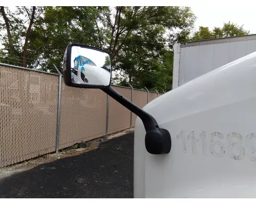 PETERBILT 579 MIRROR ASSEMBLY FENDERHOOD