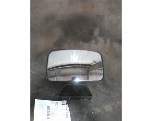 PETERBILT 579 MIRROR LOOK DOWN