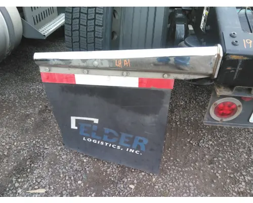 PETERBILT 579 MUD FLAP HANGER