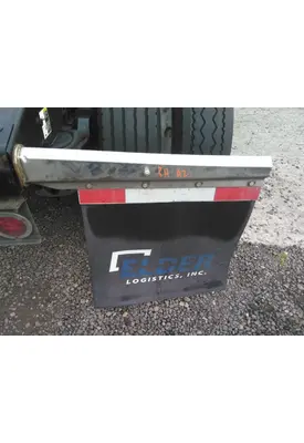 PETERBILT 579 MUD FLAP HANGER