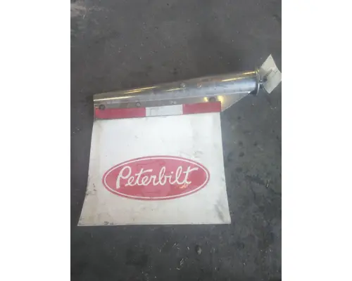 PETERBILT 579 MUD FLAP HANGER