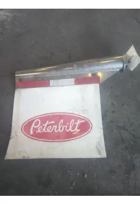 PETERBILT 579 MUD FLAP HANGER