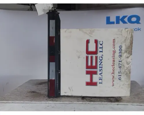 PETERBILT 579 MUD FLAP HANGER