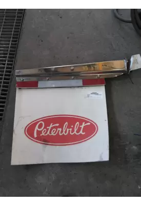 PETERBILT 579 MUD FLAP HANGER