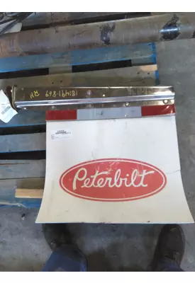 PETERBILT 579 MUD FLAP HANGER