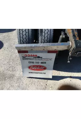 PETERBILT 579 MUD FLAP HANGER