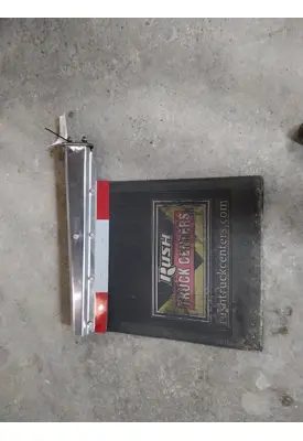 PETERBILT 579 MUD FLAP HANGER