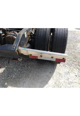 PETERBILT 579 MUD FLAP HANGER