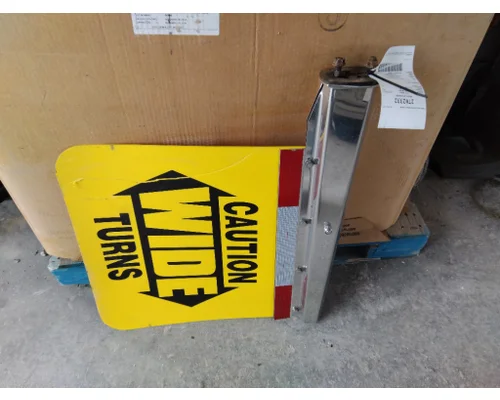 PETERBILT 579 MUD FLAP HANGER