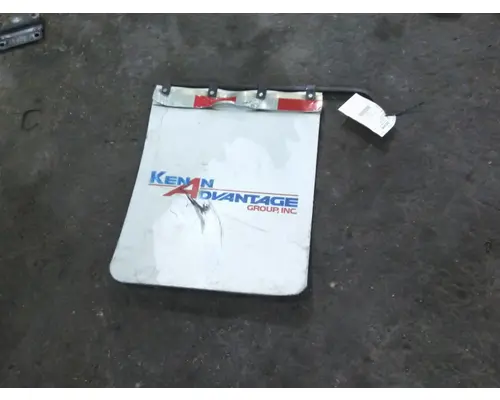 PETERBILT 579 MUD FLAP HANGER