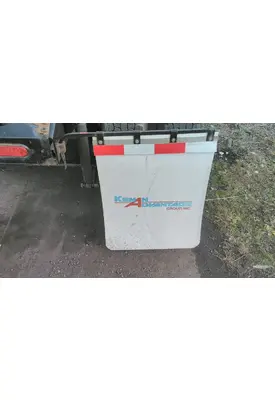 PETERBILT 579 MUD FLAP HANGER