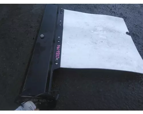 PETERBILT 579 MUD FLAP