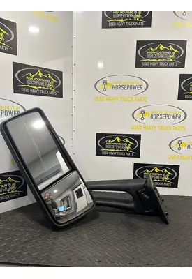 PETERBILT 579 Mirror (Side View)