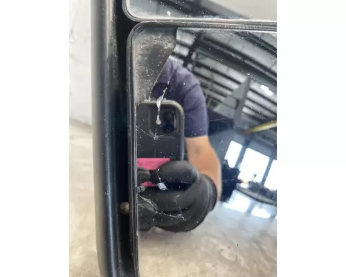 PETERBILT 579 Mirror