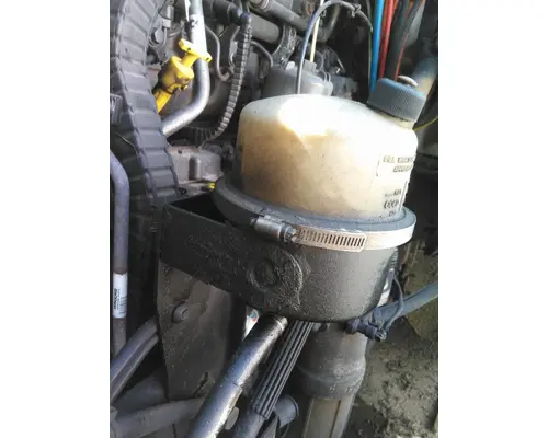 PETERBILT 579 POWER STEERING RESERVOIR